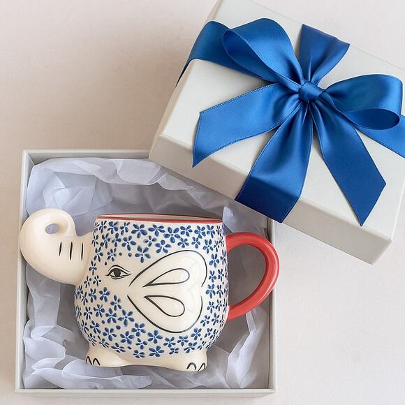 🐘 Yokohama Studio Japan Ceramic & Enamel Blue Floral Elephant Mug (4 Available) - Picture 2 of 11